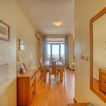 Seafront Maisonette Apartment Sweti Wlas
